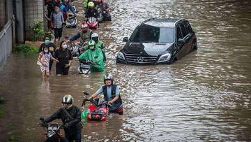 5 Upaya Penanggulangan Banjir Saat Musim Hujan