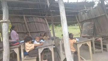 Wabup Malaka Pastikan Sekolah Reot di Nekto Diperbaiki 