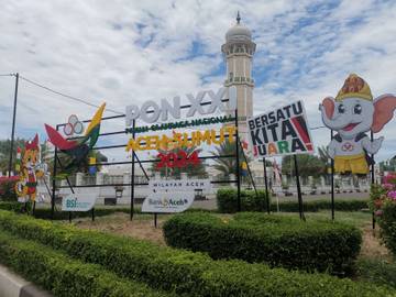 Instalasi (Dekorasi) PON 2024 di Banda Aceh