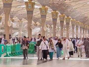 Jemaah Haji Aceh Mulai Bergerak ke Madinah 