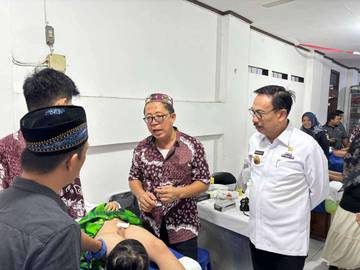 Kegiatan Khitanan Massal oleh KPRI Saptawa Pemprov Lampung