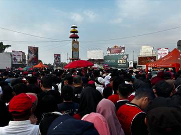 Puluhan Ribu Warga Ramaikan Jalan Sehat HUT Bandarlampung