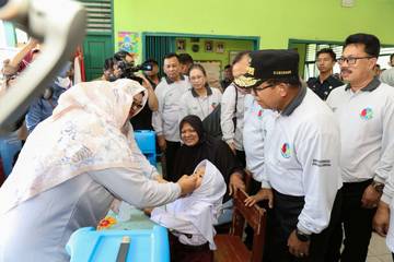 Pj. Gubernur Samsudin Lakukan Pencanangan PIN Polio