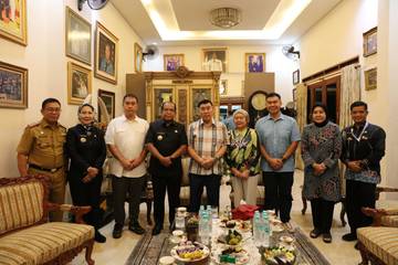 Pj. Gubernur Lampung Samsudin Bersilaturahmi dengan Mantan Gubernur Lampung Sjachroedin ZP