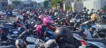 Antusias Masyarakat Bandar Lampung Di Car Free Day Untuk Berolah Raga