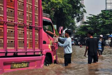 Banjir Melanda Dua Kecamatan di Kabupaten Bandung