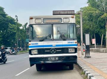 Damri Klasik, Bus Dengan Sejuta Kenangan di Bandung