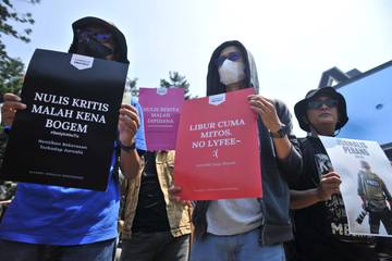 Jurnalis Ikuti Aksi Hari Buruh 2025 di Bandung