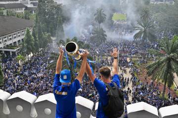 Konvoi Perayaan Persib Bandung Juara Liga 1