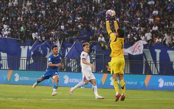 Piala Presiden 2025, Persib Dikalahkan Port FC
