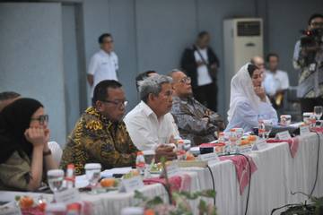 Kunjungan Kerja Komisi VII DPR ke RRI Bandung