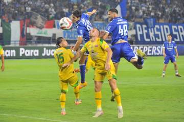Persib Kembali ke Jalur Kemenangan Usai Kalahkan Persebaya