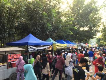 Menikmati Wisata Kuliner dan Belanja di CFD Kota Cilegon