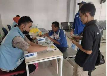 Awak  Angkutan Lebaran di Terminal Jatijajar Depok Negatif Narkoba 