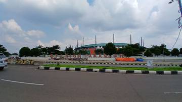 Kawasan Stadion Pakansari Menjadi Pilihan Bagi Warga Di Libur Lebaran Ini