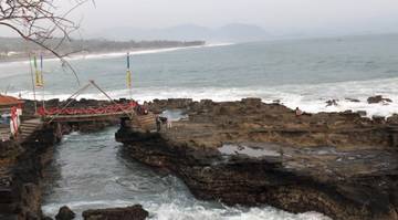 Wisata Pantai di Selatan Jawa Barat