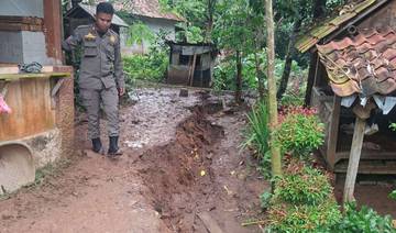 Belasan Rumah di Tenjo Rusak Akibat Pergeseran Lahan 