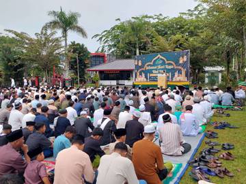 Ribuan Umat Islam Sanggau Ikuti Salat Ied