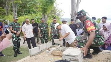 Dandim 1304/Gorontalo, Peletakan Batu Pertama RTLH di Kelurahan Tanjung Kramat