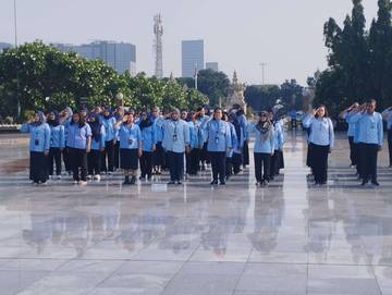 Acara Rutin LPP RRI jelang HUT RRI , Ziarah ke Taman Makam Pahlawan.