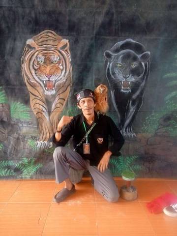 Melestarikan Budaya Lokal Purbalingga Lewat Usaha Kaos