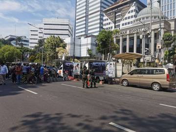 Kemeriahan di Kawasan Medan Merdeka Barat Jelang Pesta Rakyat