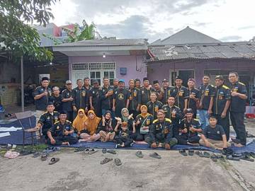 Berbagi Takjil dan Buka Puasa Bersama Komunitas WMC