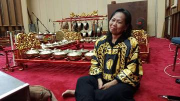Apresiasi Budaya Jawa Sajikan Tradisi Mitoni