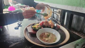Kedai Bakso Unik, Penyajian Mirip Steak Ala Restoran