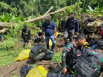 Prajurit Tombak Sakti Temukan Ladang Ganja di Batas Negara