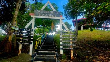 Destinasi Wisata di Kabupaten Jayapura, Keindahan Bukit Bhanjibey