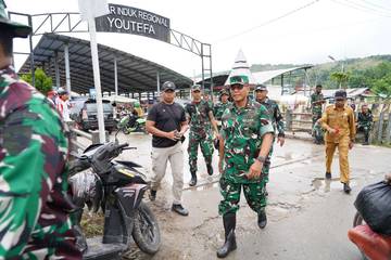 TNI AD Gelar Karya Bakti Bersatu dengan Alam