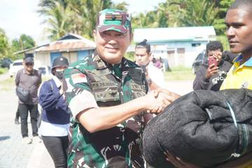Korem 172/PWY Rayakan HUT dengan Karya Bakti