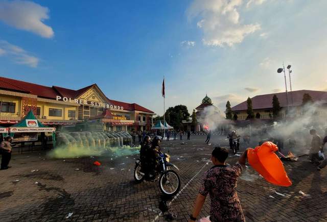 Polres Situbondo Gelar Simulasi Sispamkota Pilkada Serentak 2024