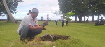 BPN Kaimana Tanam 100 Pohon