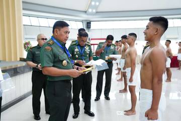 Sidang Parade Penerimaan Caba TNI AD TA. 2024 Panda Makassar 