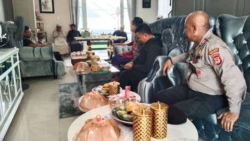 Pererat Tali Silaturahmi, Kapolsek Somba Opu sambangi Tokoh Masyarakat