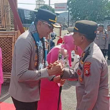  Kapolres Gowa Kunjungi Polsek Somba Opu