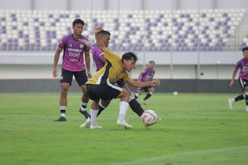 PSM Makassar Gelar Uji Coba Melawan Persita Tangerang 