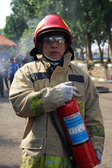 Intip Keseruan Kegiatan Petugas Damkar dan Rescue Malinau 