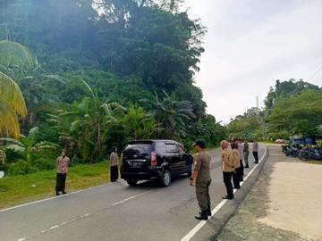 Saka Bhayangkara  Giat Pengaturan Bersama Personel PAM Salukaili 