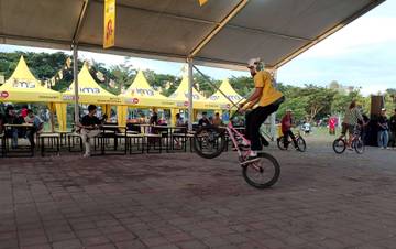Unjuk Kebolehan, Komunitas Pecinta BMX Freestyle 