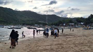 Libur Lebaran 2025 di Pantai Kuta Lombok Tengah 