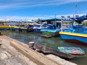 Kapal Nelayan Labuhan Lombok Melaut Lagi