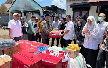 Bantuan untuk Korban Kebakaran Rumah