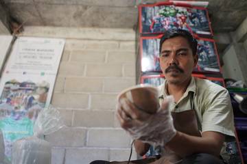 Kelapa Gonseng Teunom di Minati Ibu Rumah Tangga