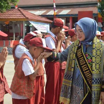 Pj. Ketua TP PKK Banyuasin Pantau Langsung MPLS