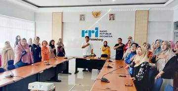 Optimalkan Layanan, RRI Melounching Aplikasi Mobile News