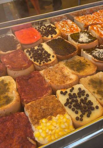 Opening! Roti Kukus Thailand Viral "Sama Rasa" Mata Merah