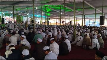 Lebih dari 30 Ribu Warga Hadiri Ziarah Kubro Palembang